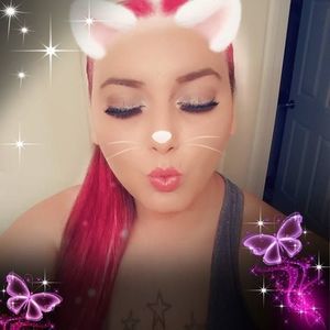 Meet your Posher, Marissa